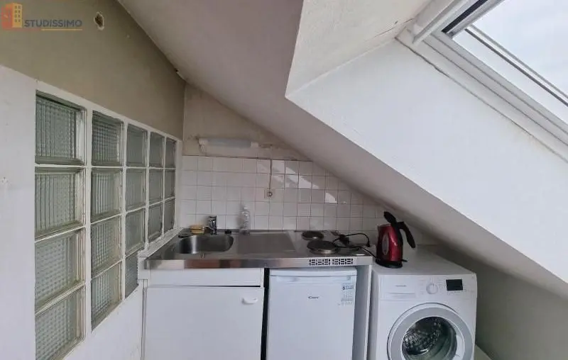 Studio meublé 16m² Tours 37000 - Meublé, 2e étage - Photo 4