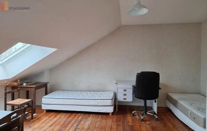 Studio meublé 16m² Tours 37000 - Meublé, 2e étage - Photo 1