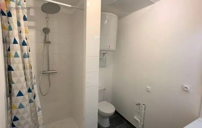 Studio meublé 28m² Tours 37000 - Meublé, DPE C - Photo 2