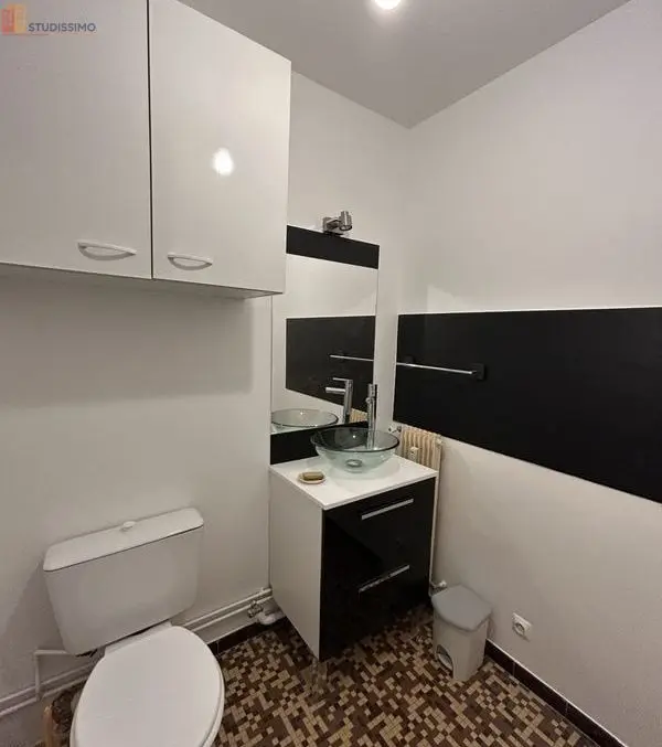 Studio meublé 26m² Joué-lès-Tours - Meublé, 3e étage - Photo 3