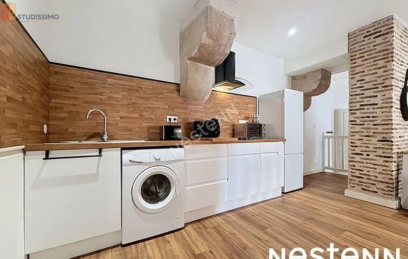 Studio meublé 50m² Tours 37000 - Lumineux, 1er étage - Photo 1