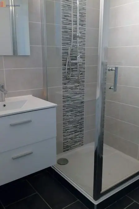 Studio meublé 30m² Saint-Cyr-sur-Loire - Lumineux, 1er étage - Photo 2
