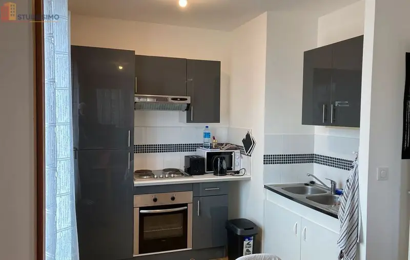 Studio meublé 30m² Tours 37200 - Balcon, équipé - Photo 1