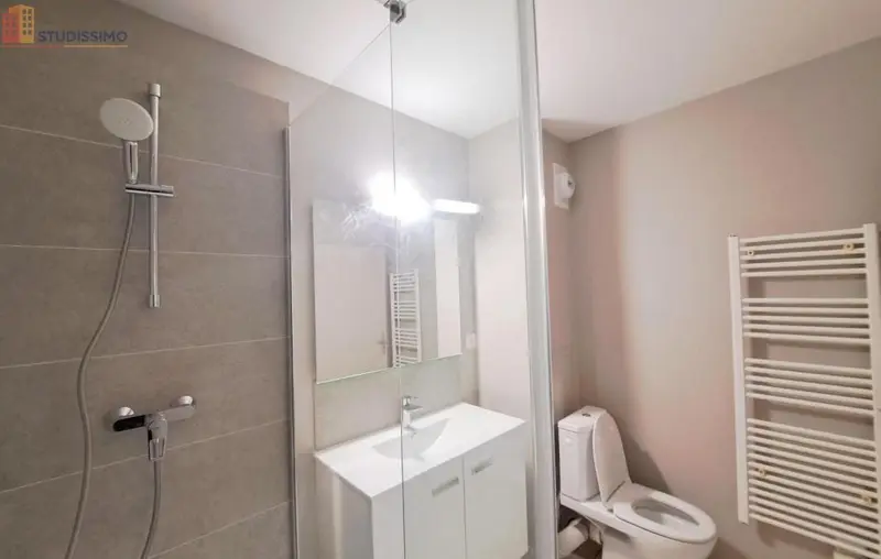 Studio 32m² Tours 37000 - Photo 12