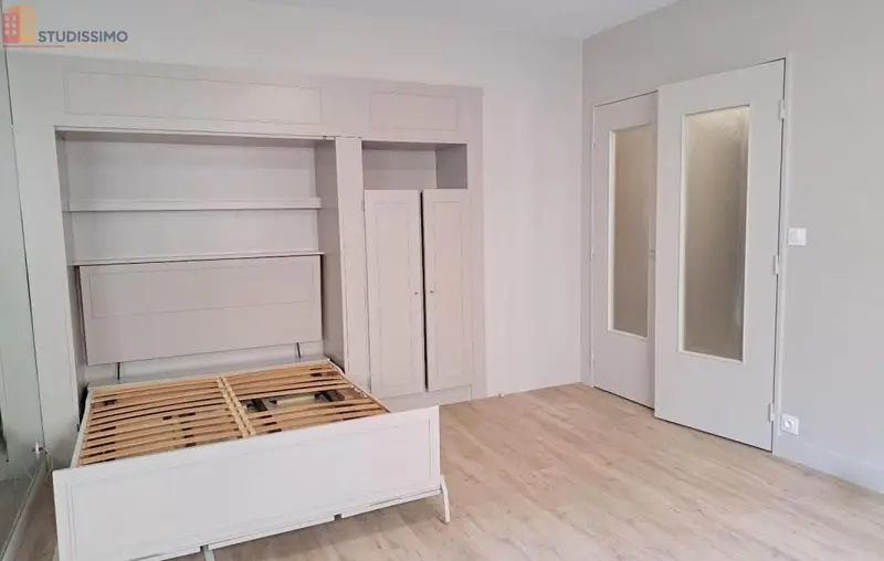 Studio 32m² Tours 37000 - Photo 6