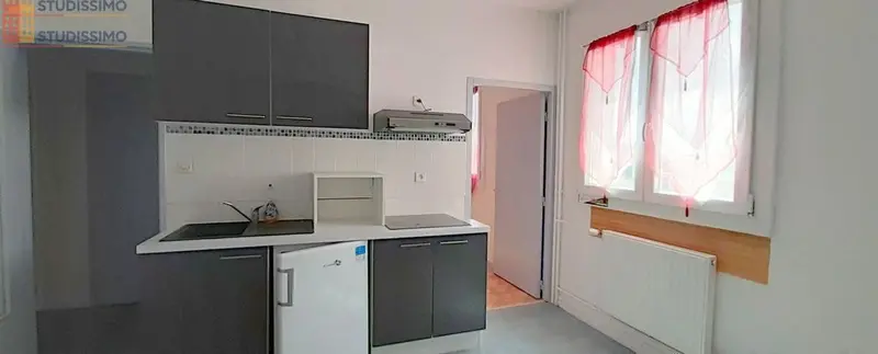Studio 31m² Tours 37000 - Étage 2, DPE D - Photo 1