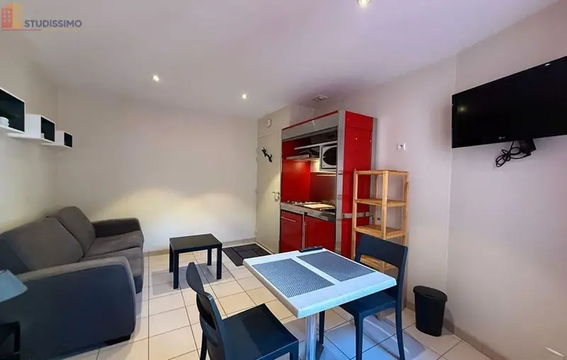 Studio meublé 16m² Tours centre - Lumineux, 1er étage - Photo 23