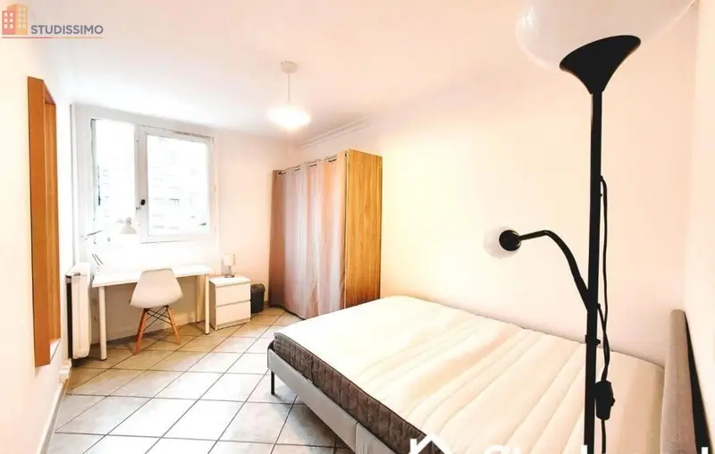 Studio meublé 11m² Tours 37000 - Meublé, DPE A - Photo 1