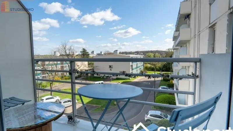 Studio meublé 10m² Tours 37000 - Calme, meublé - Photo 4