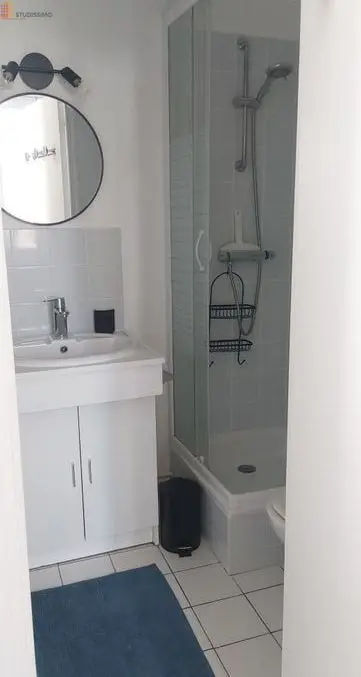 Studio meublé 18m² Tours centre - Idéalement situé, calme - Photo 1