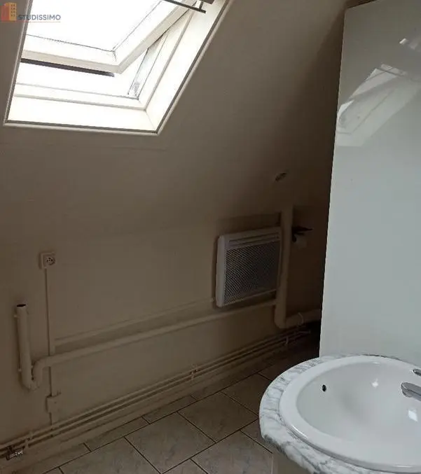 Studio 26m² Tours 37000 - Lumineux, dernier étage - Photo 2