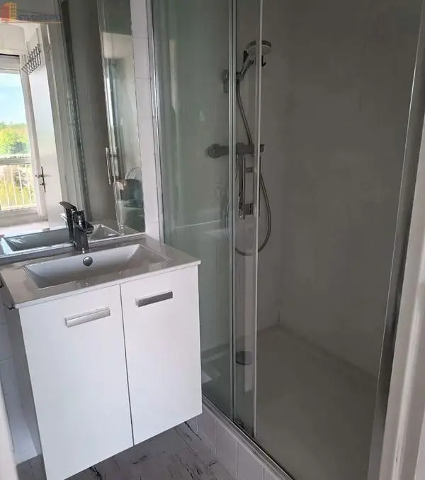 Studio 27m² Tours 37200 - Photo 2
