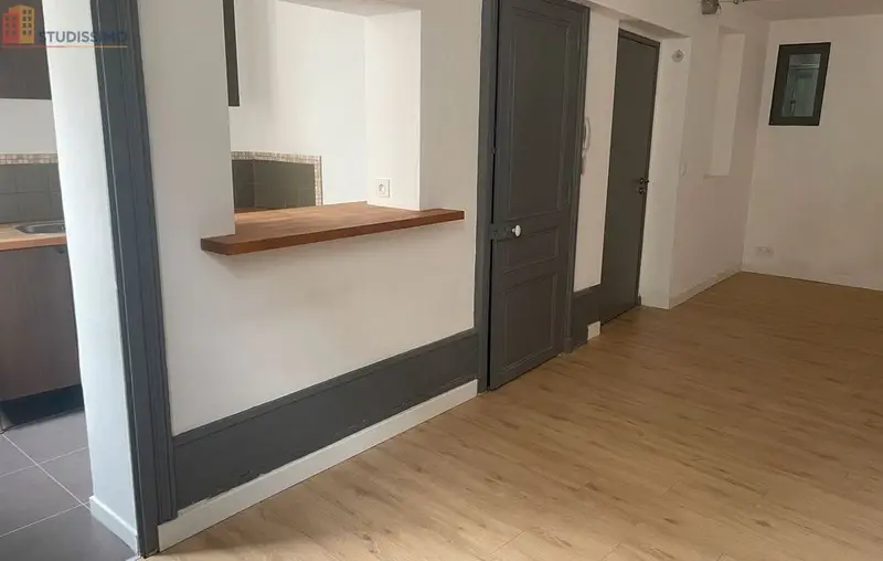 Studio 38m² Tours centre - Grand volume, pièce voûtée 10m² - Photo 22