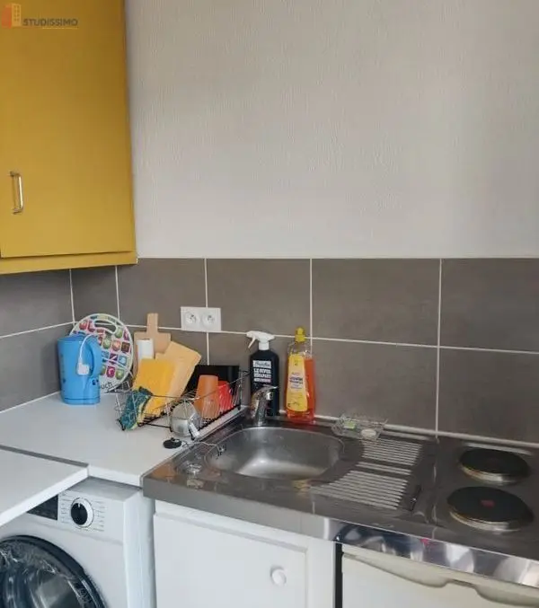 Studio meublé 22m² Tours 37000 - Étudiant, dernier étage - Photo 1