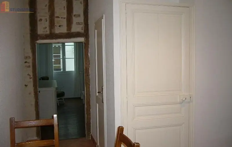Studio 40m² Amboise - 1er étage, lumineux - Photo 5