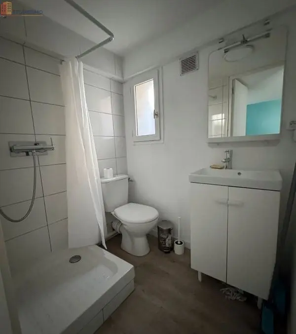 Studio meublé 15m² Tours centre - Proche gare, emplacement recherché - Photo 4