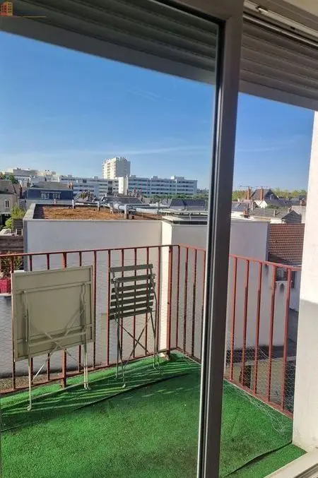 Studio meublé 28m² Tours 37000 - Meublé, 3e étage - Photo 2