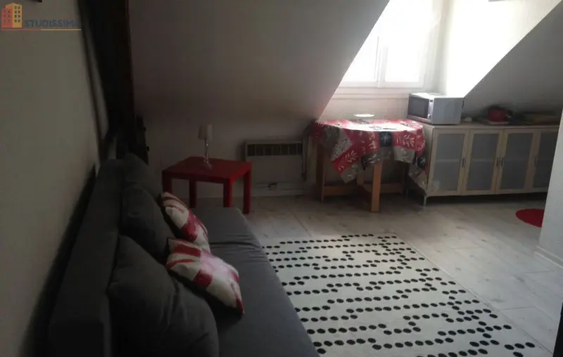 Studio meublé 15m² Tours centre - Calme, 3e étage - Photo 2