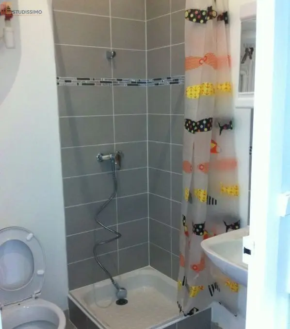 Studio meublé 16m² La Riche - Proche Place Saint-Anne - Photo 9