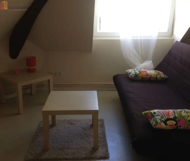 Studio meublé 20m² Tours centre - Proche commerces, lumineux - Photo 6
