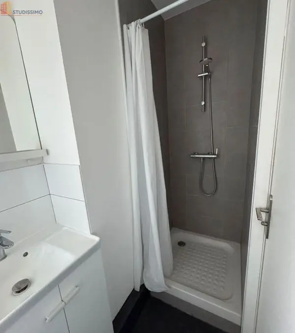 Studio meublé 15m² Tours centre - Proche gare, meublé - Photo 7