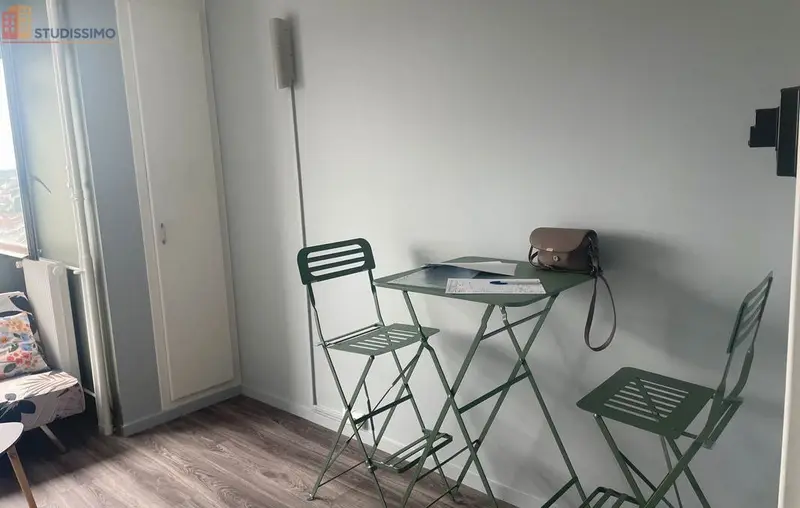 Studio meublé 14m² Tours centre - Pour étudiant, lumineux - Photo 1