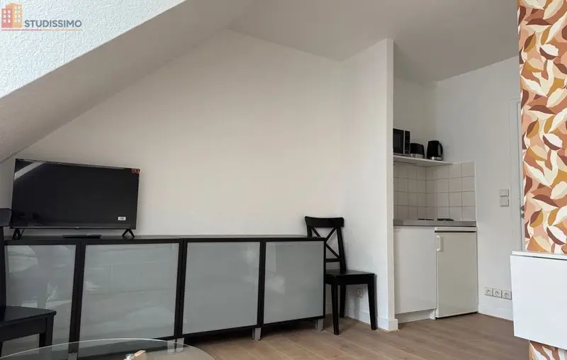 Studio meublé 16m² Tours centre - Meublé, lumineux - Photo 3
