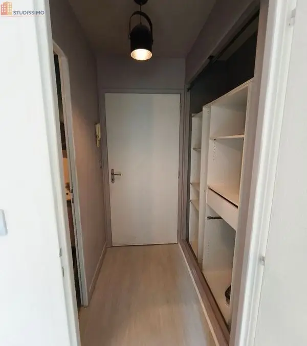 Studio 18m² Joué-lès-Tours - Rez-de-chaussée, vue paysagère - Photo 1
