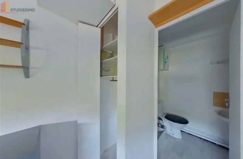 Studio meublé 11m² Chambray-lès-Tours - Meublé, 1er étage - Photo 1