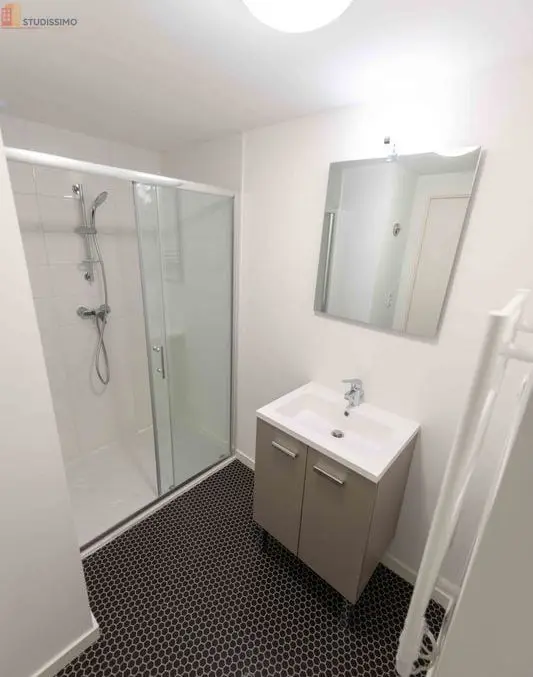 Studio meublé 22m² Tours 37200 - Résidence étudiante sécurisée - Photo 4