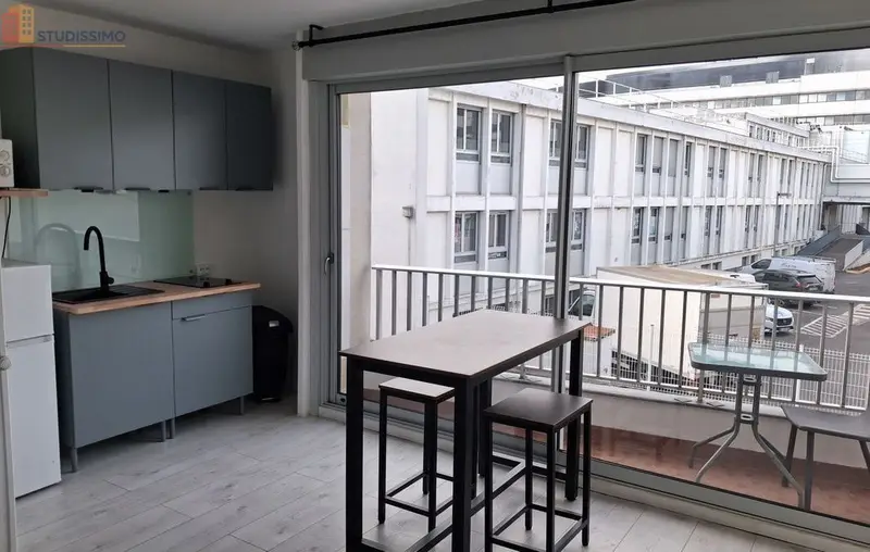 Studio meublé 30m² Tours centre - Calme, proche commerces - Photo 7
