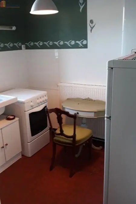 Studio meublé 29m² Chinon 37500 - Coeur de ville, 3e étage - Photo 4
