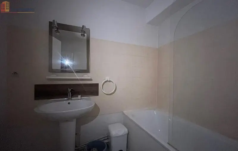 Studio meublé 30m² Bourgoin-Jallieu - Lumineux, DPE C - Photo 1