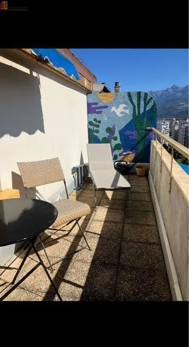 Studio 30m² Grenoble centre - Lumineux, terrasse et vue montagnes - Photo 5