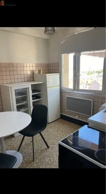 Studio 30m² Grenoble centre - Lumineux, terrasse et vue montagnes - Photo 1