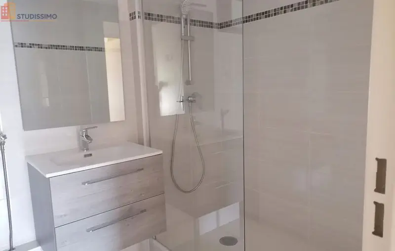 Studio 39m² Échirolles 38130 - Photo 4