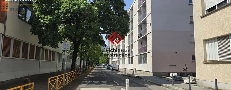 Studio meublé 32m² Grenoble centre - Lumineux, 2e étage - Photo 2
