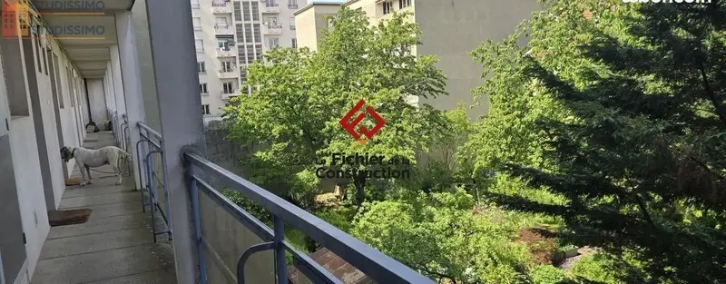 Studio meublé 32m² Grenoble centre - Lumineux, 2e étage - Photo 1