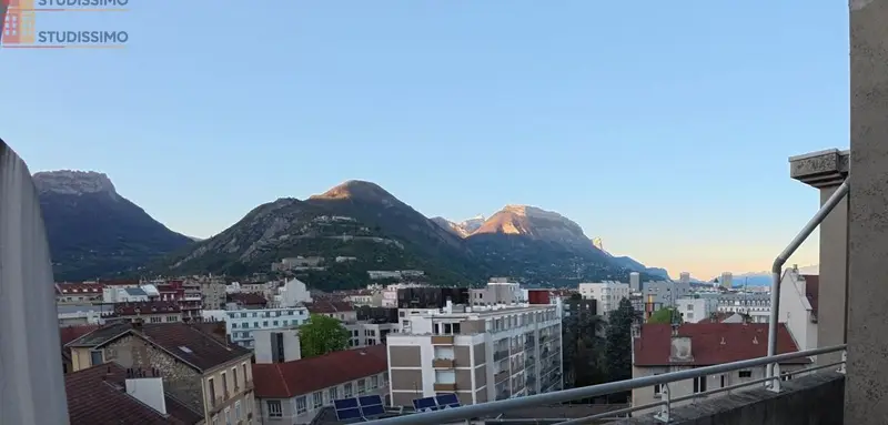 Studio meublé 30m² Grenoble 38000 - Lumineux, terrasses vue Chartreuse - Photo 8