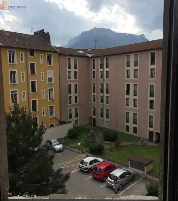 Studio meublé 18m² Grenoble centre - Proche gare, lumineux - Photo 3