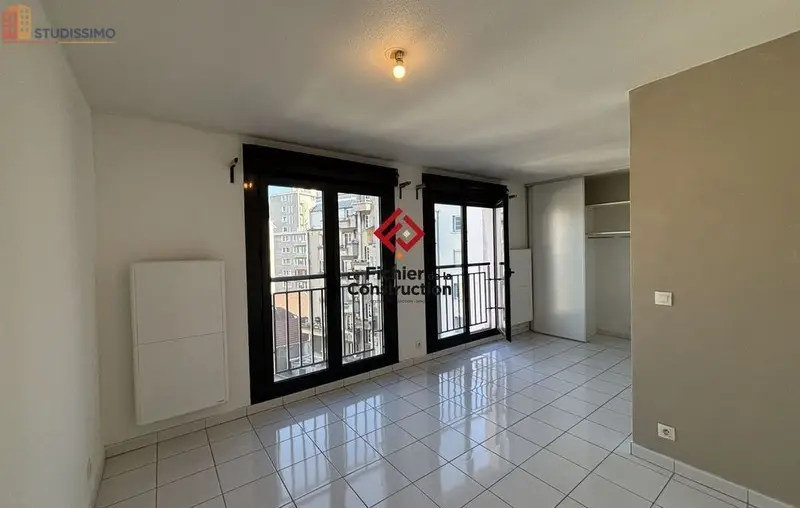 Studio 34m² Grenoble centre - Dernier étage, lumineux - Photo 23