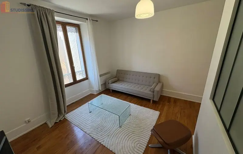 Studio meublé 39m² Grenoble centre - Lumineux, 3e étage - Photo 8