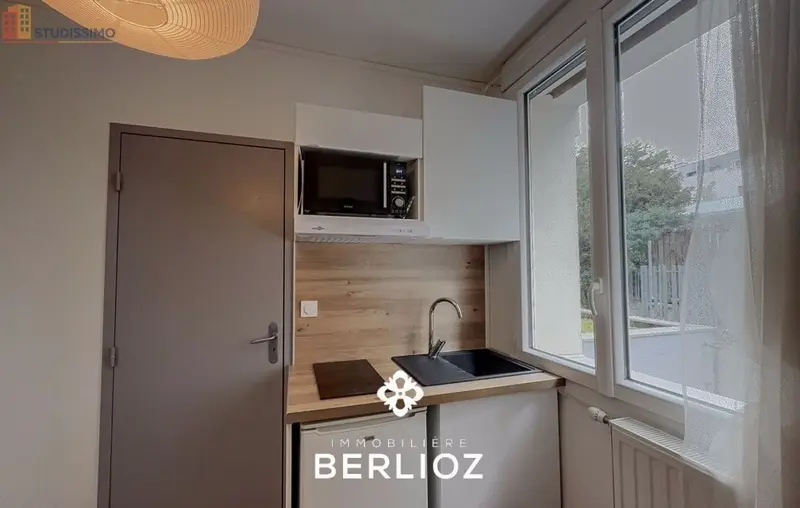 Studio meublé 14m² Grenoble 38100 - Meublé, 1er étage - Photo 3