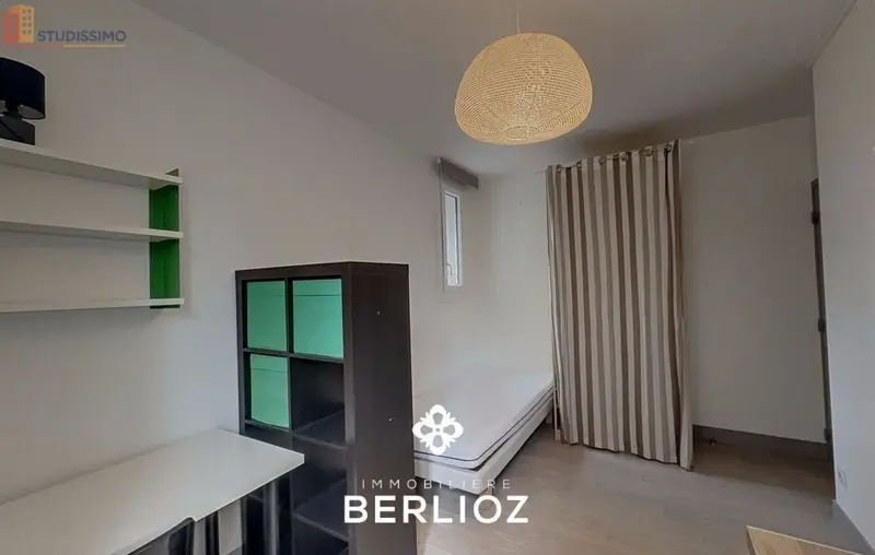 Studio meublé 14m² Grenoble 38100 - Meublé, 1er étage - Photo 4