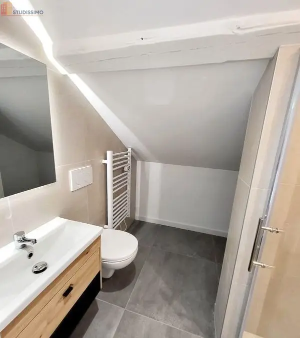 Studio meublé 17m² Grenoble 38000 - Meublé, 2e étage - Photo 2