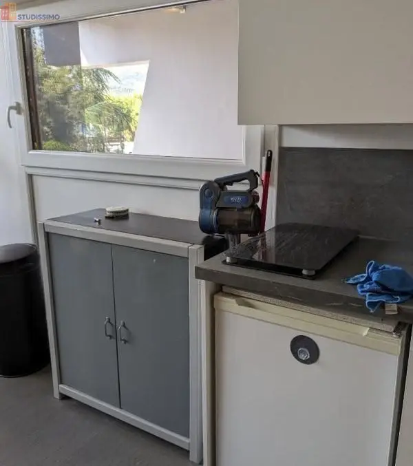 Studio meublé 17m² Grenoble 38100 - Meublé, 1er étage - Photo 2