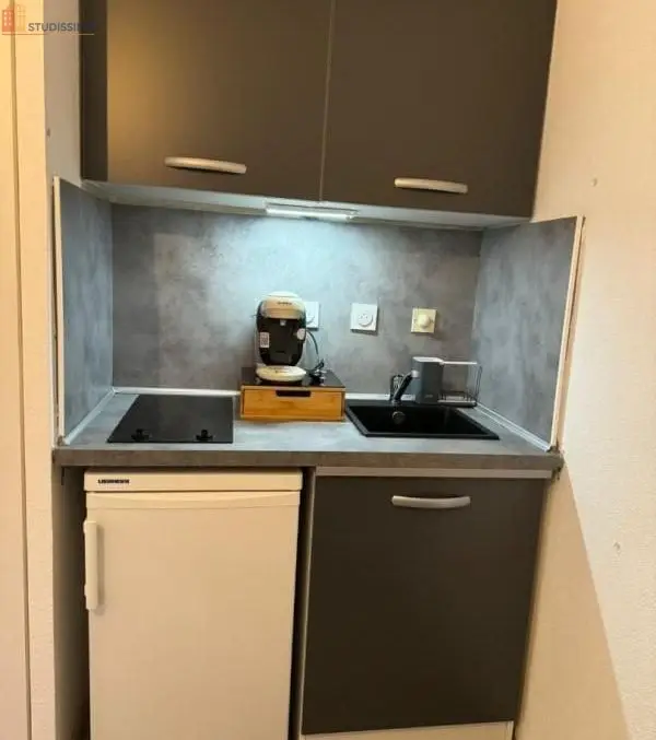 Studio meublé 20m² Grenoble 38000 - Meublé, 4e étage - Photo 1