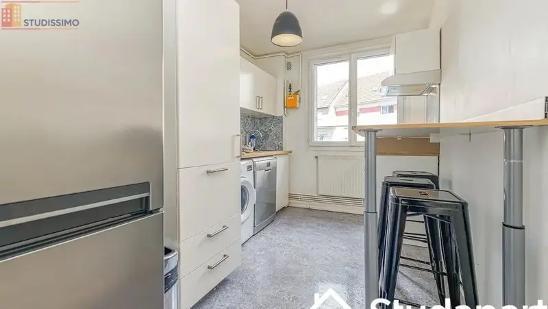 Studio 9m² Grenoble 38000 - Meublé, DPE A - Photo 3