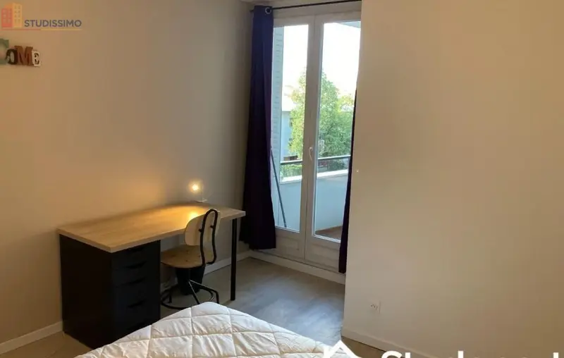 Studio meublé 10m² Grenoble centre - Coin nuit, 3e étage - Photo 4
