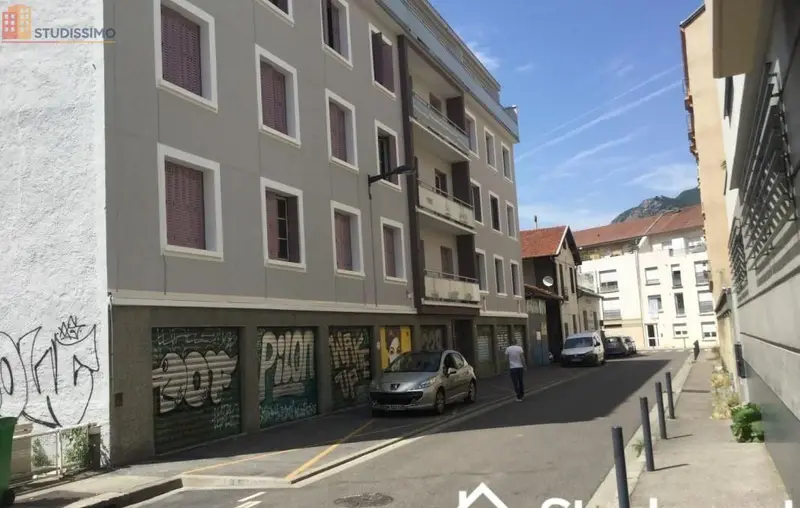 Studio meublé 15m² Grenoble centre - Calme, lumineux - Photo 11
